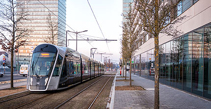 Tranvía de Luxemburgo en funcionamiento